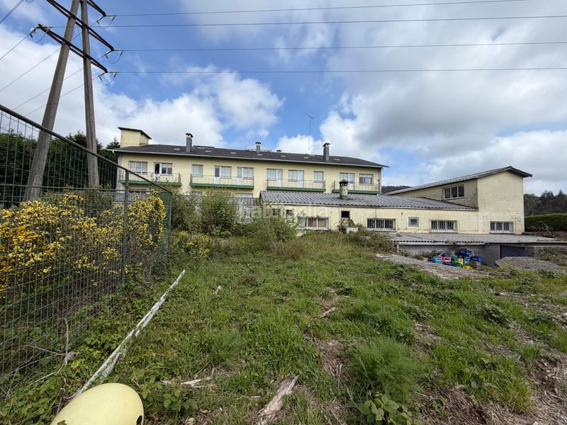 Foto f14f6fd1-babf-4c88-ab9a-d108aed7ee03. Edifici a Cedeira