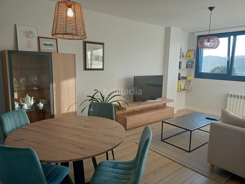 Foto 906c4dad-3f57-4a35-9c1d-ae84aa99b011. Rent flat with heating parking in Canido Ferrol