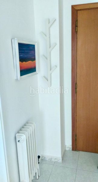Foto a8c9023e-a9db-46a3-99f3-493328bbef41. Piso  listo para entrar en Esteiro Ferrol