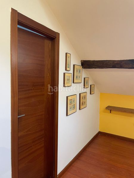Foto 3800bf50-2b88-4d31-aa4f-0df533c1d681. Alquiler piso buhardilla con encanto en el Centro en Ferrol