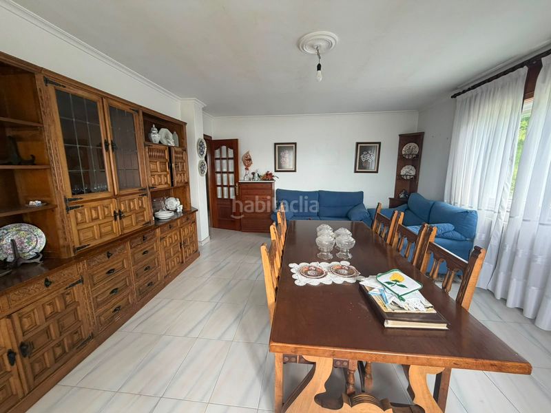 Foto 698310c9-6d76-4c13-9e12-9d6dcf25f862. Casa pareada en Neda