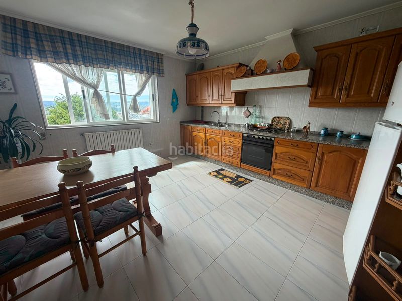 Foto 6cf61ba8-8713-4855-b7a9-368e865a3528. Casa pareada en Neda