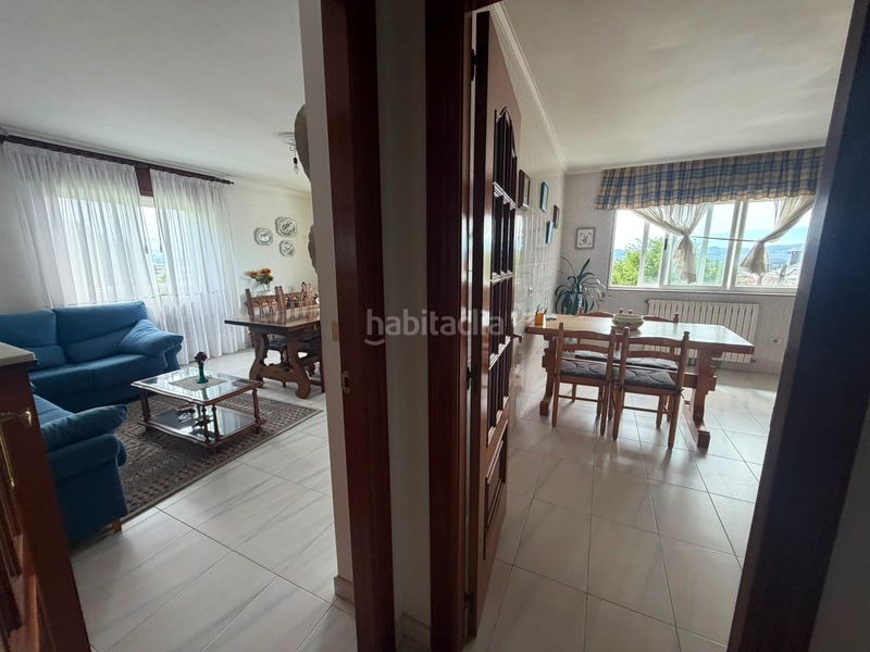 Foto c2347ff1-d4ad-4c2f-82a4-c853fef3d315. Casa pareada en Neda