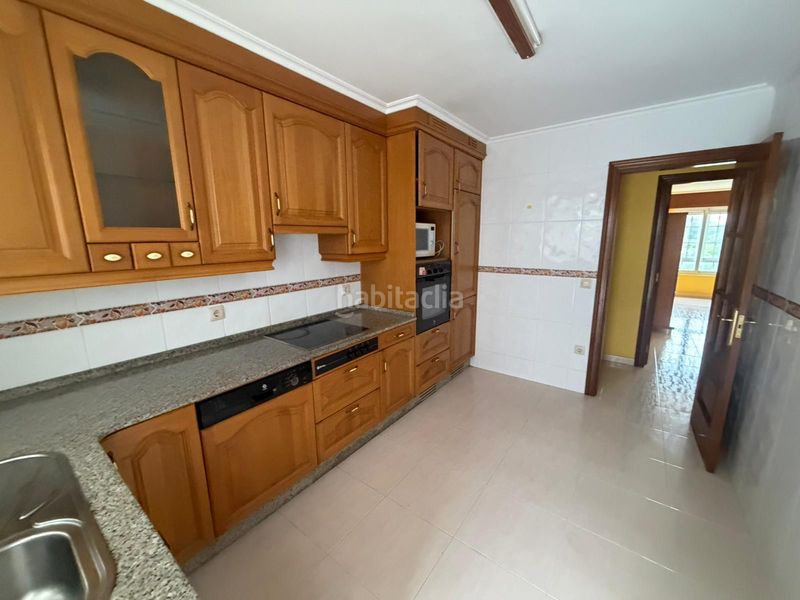 Foto 6fd24458-db3b-4540-9508-d1e45d274006. Piso en Piñeiros - Freixeiro Narón
