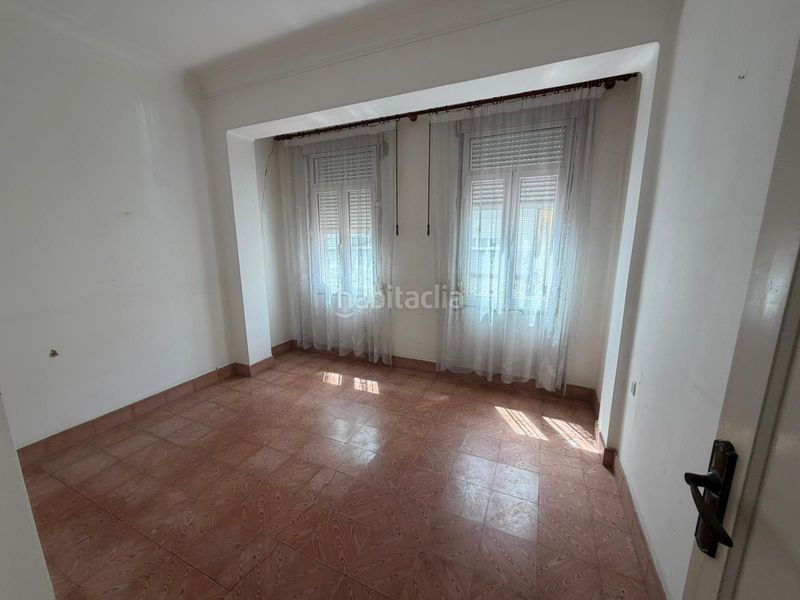 Foto 2362e8a3-3d3b-452a-9add-1a720e233ec5. Pis a Zona Ultramar Ferrol