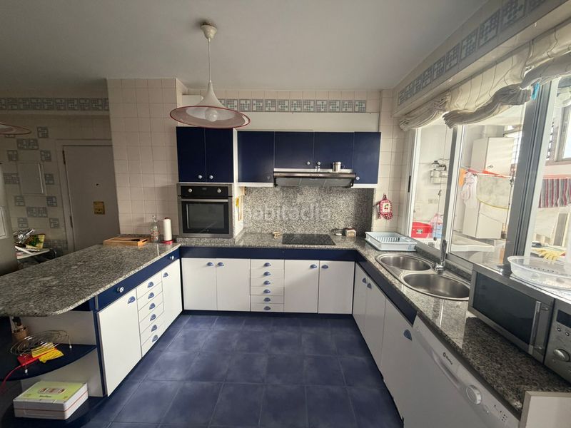 Foto 510618a3-02d2-408f-9930-53e852fadd06. Rent flat with heating parking in Caranza Ferrol
