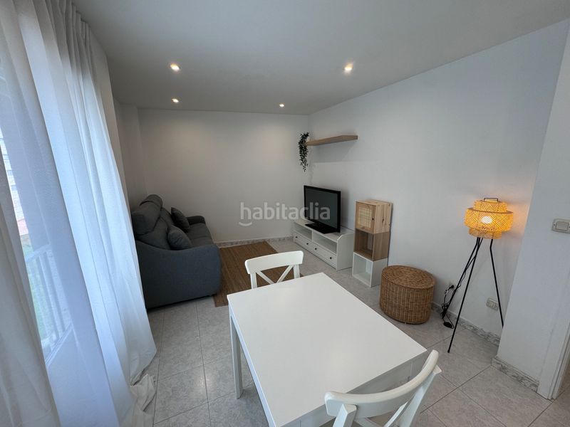 Foto fbb39d07-49fa-4c4c-84ea-6327d07dcc9e. Rent flat with heating in Centro Ferrol