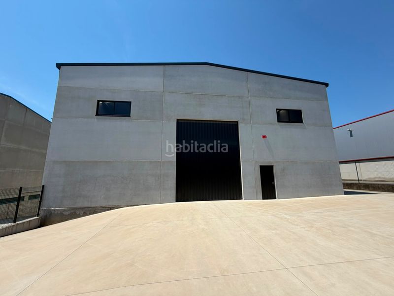 Foto 4792f7eb-2d4e-426c-8530-22198628951e. Location bâtiment à usage industriel dans San Mateo - Castro - O Val Narón