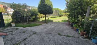 Appartement  Rúa floreal. Local en planta baja con terreno y opción de cambio de uso - ced