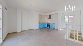 Pis a Son Cotoner. Duplex con terraza de nueva construcción en zona san fernando