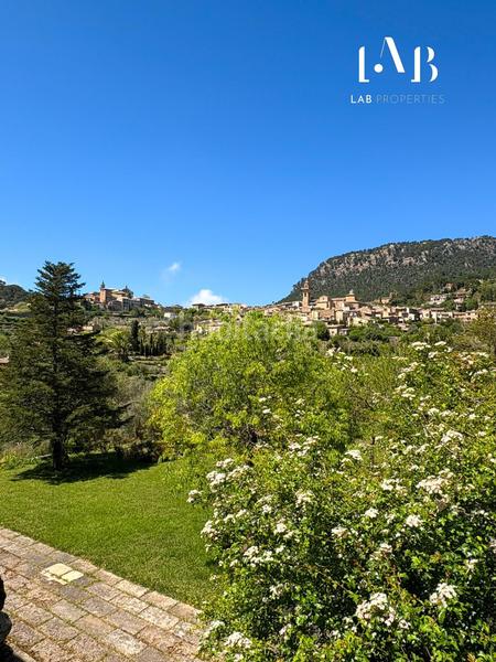 Foto a2f1c578-9c4d-41a6-a2ea-163f35d80ad2. Masia amb calefacció aparcament a Valldemosa