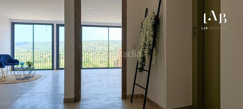 Foto 6c1b0e96-20df-4146-b600-cb3dfd68cd21. Casa adossada amb aparcament a Pòrtol Marratxí