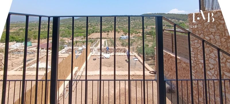 Foto dc037d40-db0a-4b0b-8e8a-8ed9497d6b28. Casa adossada amb aparcament a Pòrtol Marratxí