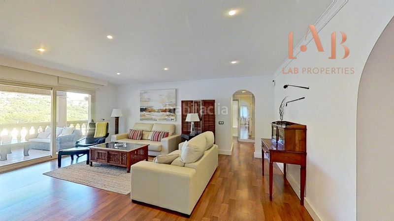 Foto 1b1b2e12-5ae5-4dc4-bab1-80b7e9cc67a6. Àtic amb aparcament piscina a port d´Andratx Andratx