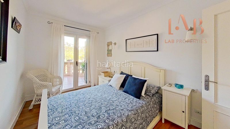 Foto 8f787c8a-4755-45f0-90d5-5ec5fb940e96. Àtic amb aparcament piscina a port d´Andratx Andratx