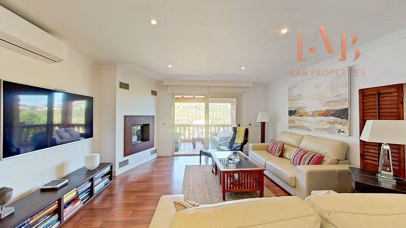 Foto e00a3571-1317-484e-b893-9117cbbc98bf. Àtic amb aparcament piscina a port d´Andratx Andratx