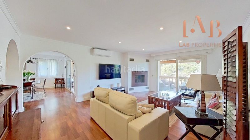 Foto f625a6d1-a5c0-41af-9bb0-47d6f99645b4. Àtic amb aparcament piscina a port d´Andratx Andratx