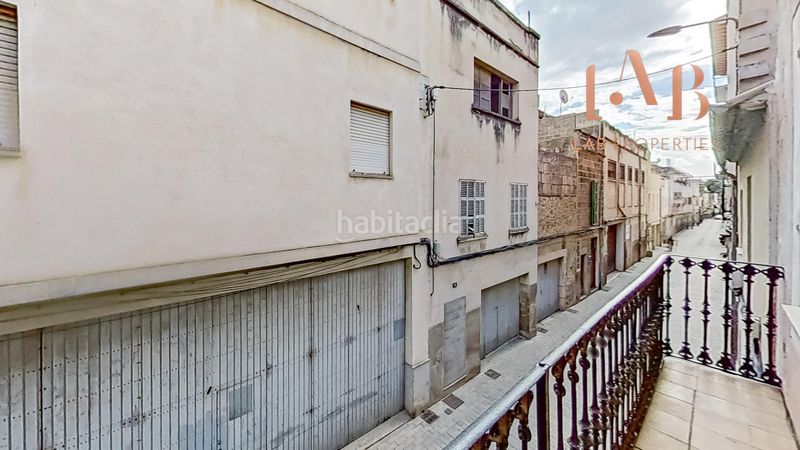 Foto 1f6b344f-81d5-43ae-9fde-2cd0b0ae4127. Casa amb aparcament a Manacor centre Manacor