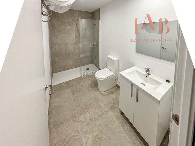 Foto 7cb2ffb3-06fb-40f3-8f28-0fd759d3d8d8. Local comercial a Son Armadams Palma de Mallorca