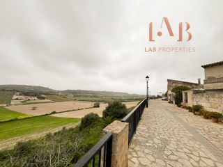 Rez-de-chaussée  Comtat. Planta baja reformada con encanto en muro el lienzo perfecto par