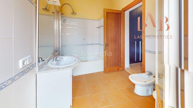 Foto c3a3f7ed-9689-4ab5-81b1-221e7c6fe0fe. Casa con parcheggio in Llubí