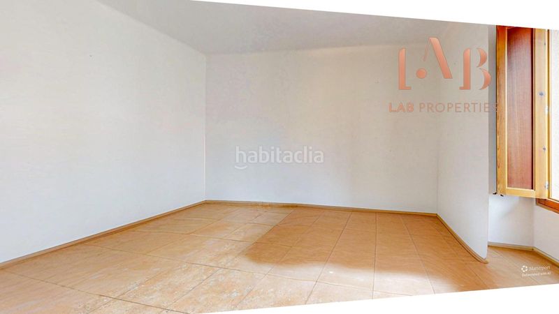 Foto 6735a599-896f-4ac0-90df-303e573748fe. Casa amb aparcament a Llubí