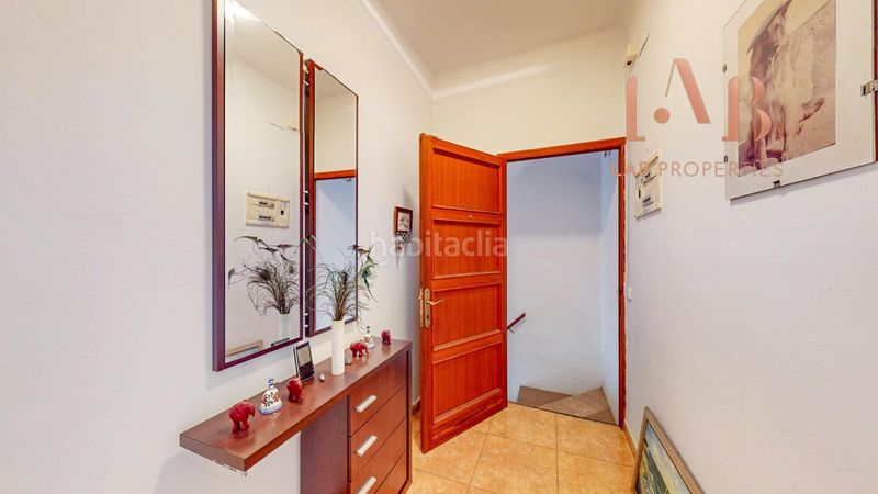 Foto baea9f9f-c50a-4dcb-93d0-27d998f7ee29. Casa amb aparcament a Llubí