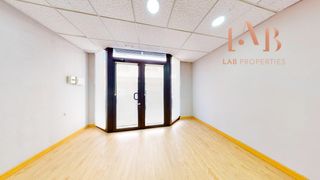 Local Comercial  Carrer emili darder,batle. Local comercial en camp den serralta