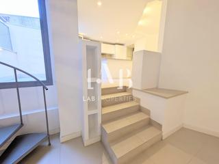 Dplex  Calle de les vinyes. Dplex con 4 habitaciones y terraza en santa margarita