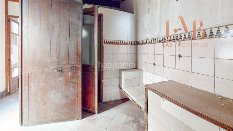 Foto 3bd8585d-2129-47ce-8845-d27e0176e280. Edificio in El Sindicat Palma de Mallorca