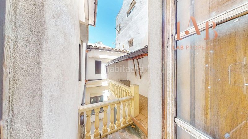Foto e2e6dba9-ae9c-48d1-a3e2-f7289e70f6cc. Edificio in El Sindicat Palma de Mallorca