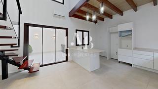 Chalet  Carrer carrer des moli d'en llevadora. Chalet pareado de obra nueva en felanitx