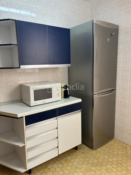 Foto 3a46eb43-6c23-4bcc-a8ec-841809e7b1a9. Pis a carrer divina pastora 4 a Centro Burriana