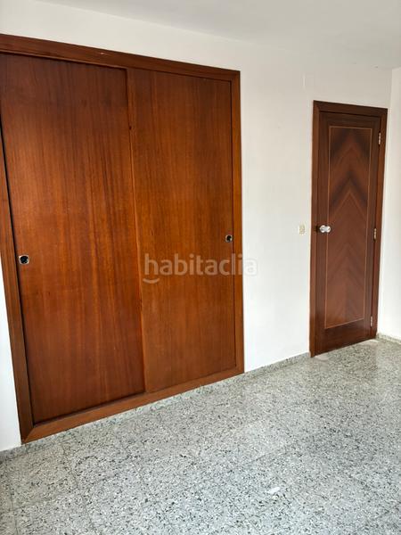 Foto 72cc5f11-3645-40c9-b09c-67cbfa801e3e. Pis a carrer divina pastora 4 a Centro Burriana