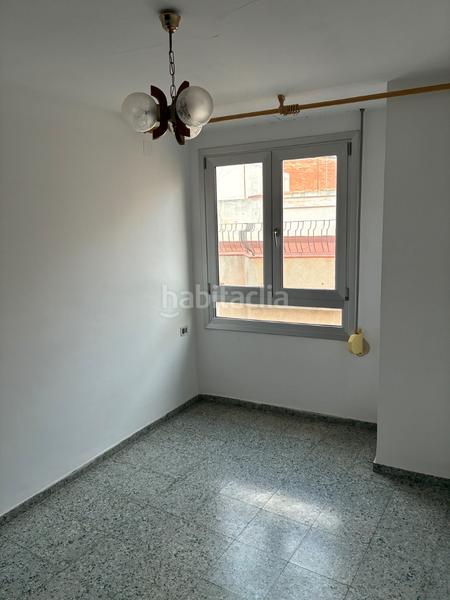 Foto 913064a8-b351-4bdd-8b5f-439d26cc93b6. Pis a carrer divina pastora 4 a Centro Burriana