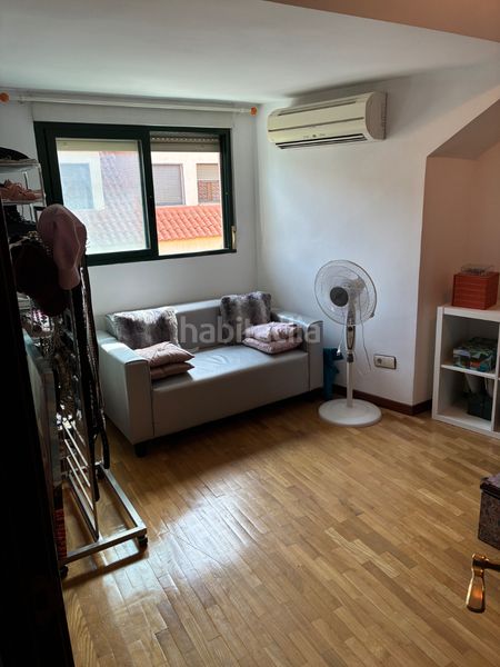 Foto 517a5a4f-af40-43c0-bd33-ab1ca579c7e8. Dúplex amb calefacció a Velilla de San Antonio