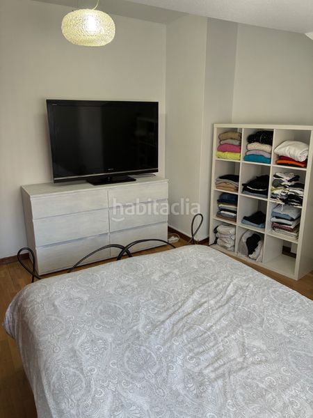 Foto 6404e8fe-f72f-4794-aa82-ec65bf9ee523. Dúplex amb calefacció a Velilla de San Antonio