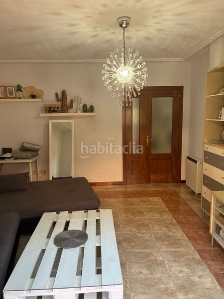 Foto b20b2610-f7cb-430b-8ae8-33543b7372e5. Dúplex amb calefacció a Velilla de San Antonio