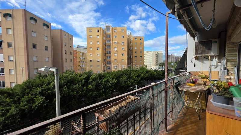 Foto 17409ea7-139c-4b85-9e0e-341105088de9. Pis a Carolinas Altas Alicante