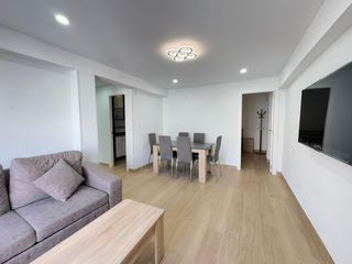 Piso en Carolinas Altas