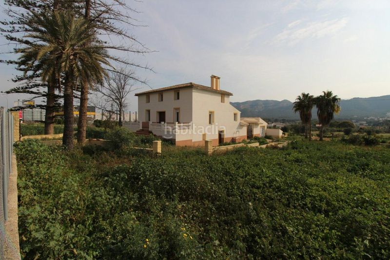 Foto dbaa4397-8c81-4ffb-858f-d8b04a477c01. Terreny residencial a Playa Levante Benidorm