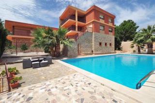 Xalet en Vistahermosa. Exclusiva villa en vistahermosa