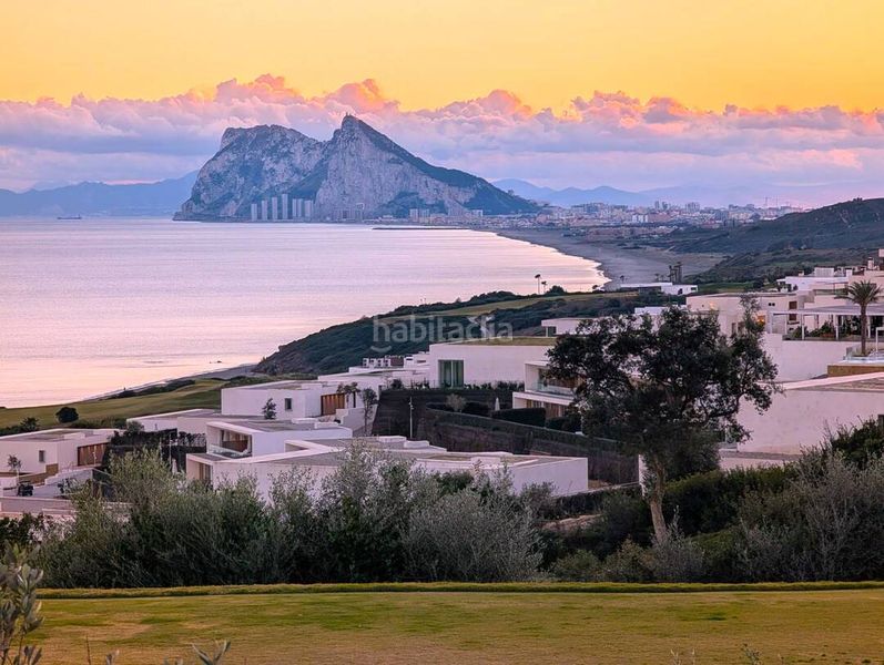 Foto 9ef10a39-1873-46d3-beac-cc237955c728. Àtic a avenida del golf 8 a La Alcaidesa