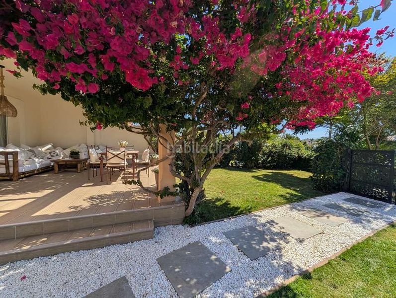 Foto 1824b3a4-802c-4c8b-b280-f953c5ae1f97. Casa a calle colinas del mar 5 a La Alcaidesa