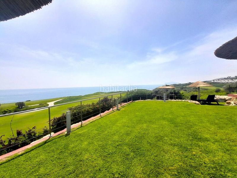 Foto 6449aa49-e860-48a3-afab-7d086a869e0e. Àtic a avenida del golf 30 a La Alcaidesa