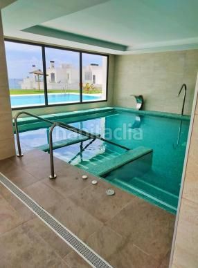 Foto a3b587ec-dd8e-4780-9069-7d6b447f9bfa. Àtic a avenida del golf 30 a La Alcaidesa