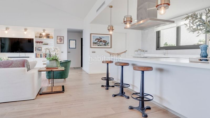 Foto b3bc973d-9bf3-457e-a94d-6cf62f789885. Àtic a avenida del golf 30 a La Alcaidesa