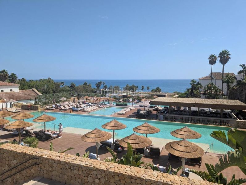 Foto bb81e356-2843-4d41-b99b-3d29bdc87fa2. Àtic a avenida del golf 30 a La Alcaidesa