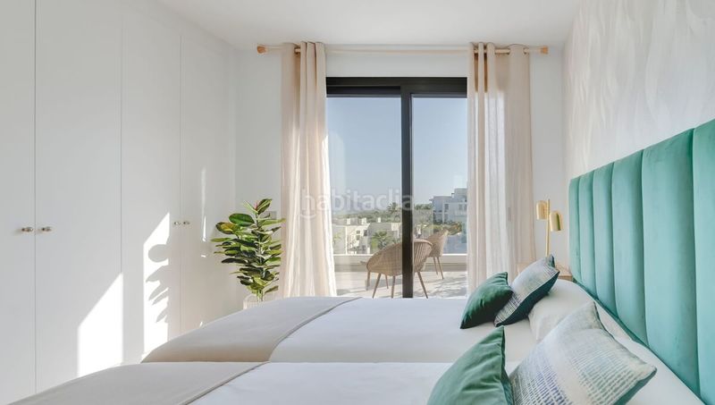 Foto d93d1ea3-0067-499e-bf4d-9cb90424b1a3. Àtic a avenida del golf 30 a La Alcaidesa