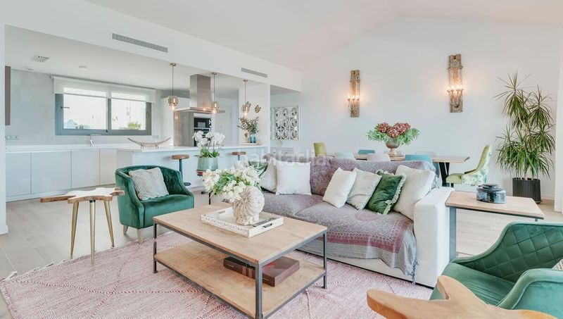 Foto dcc79694-bb13-4d0a-bea8-c08ede3ffb1c. Àtic a avenida del golf 30 a La Alcaidesa